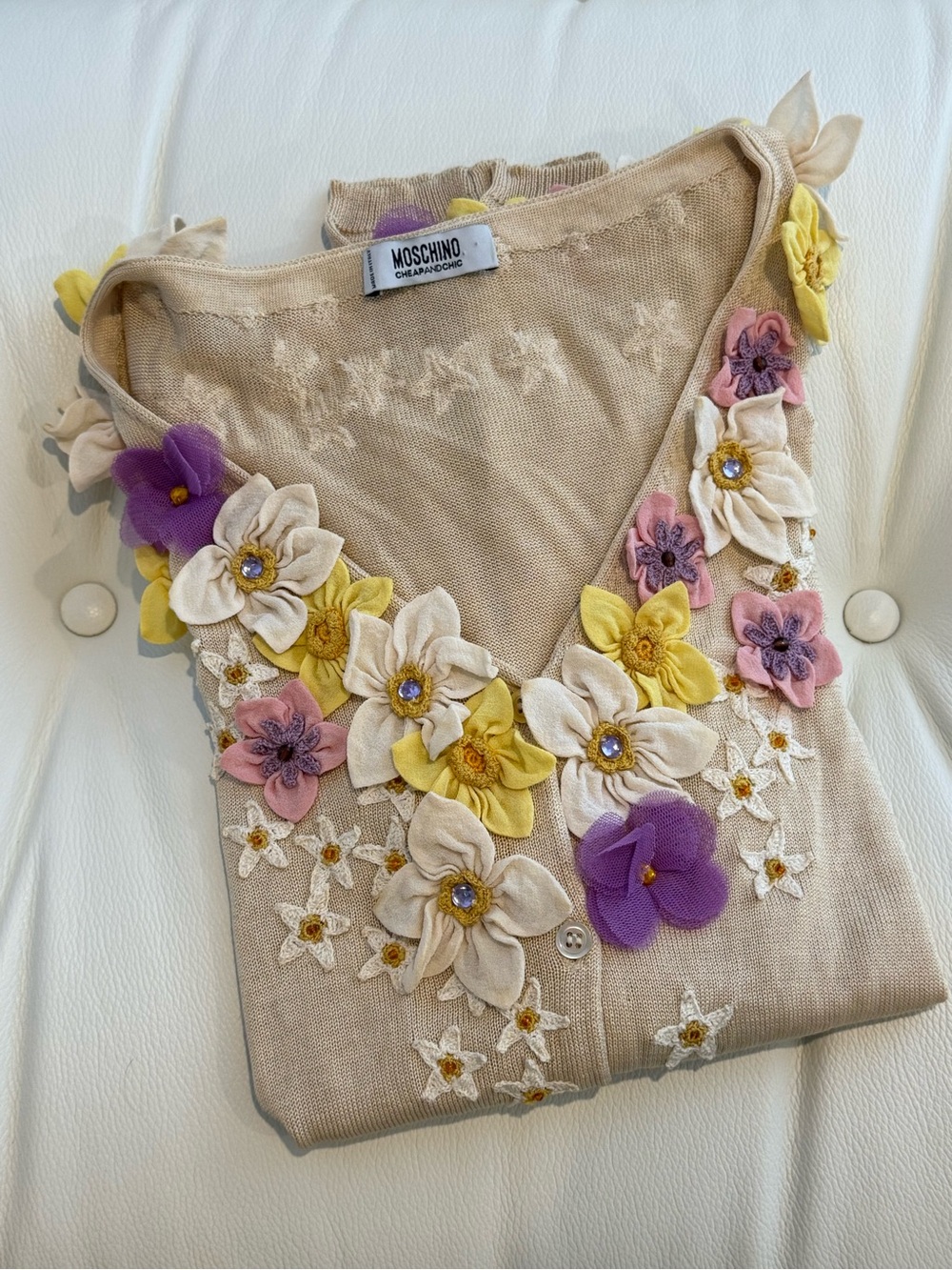 Vintage Moschino Cream Floral Appliqué V neck cardigan